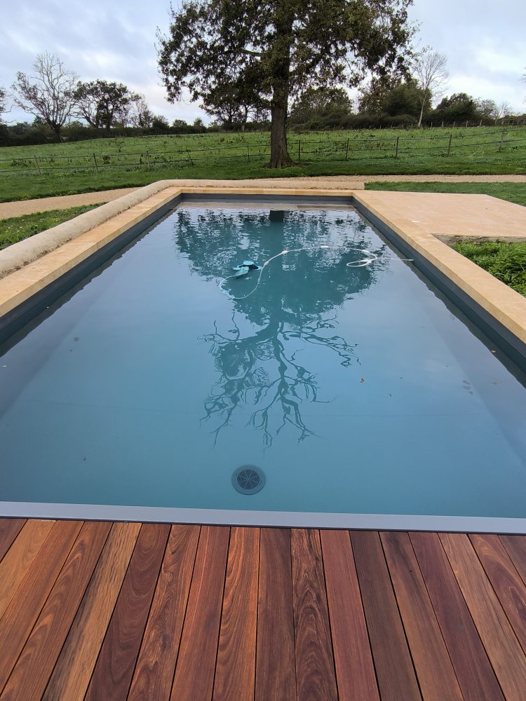 piscine beton liner gris anthracite